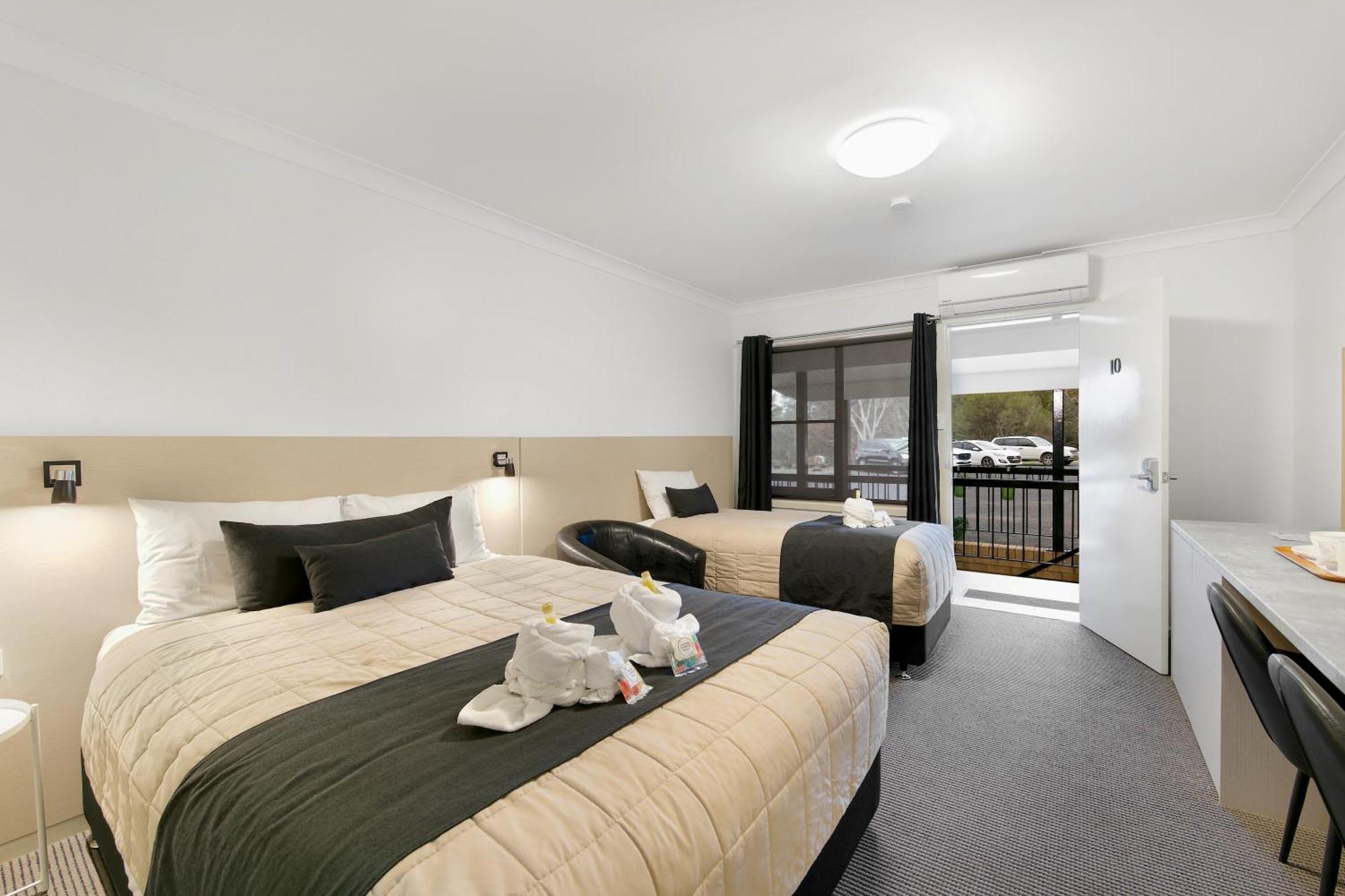 Kandos Fairways Motel Εξωτερικό φωτογραφία